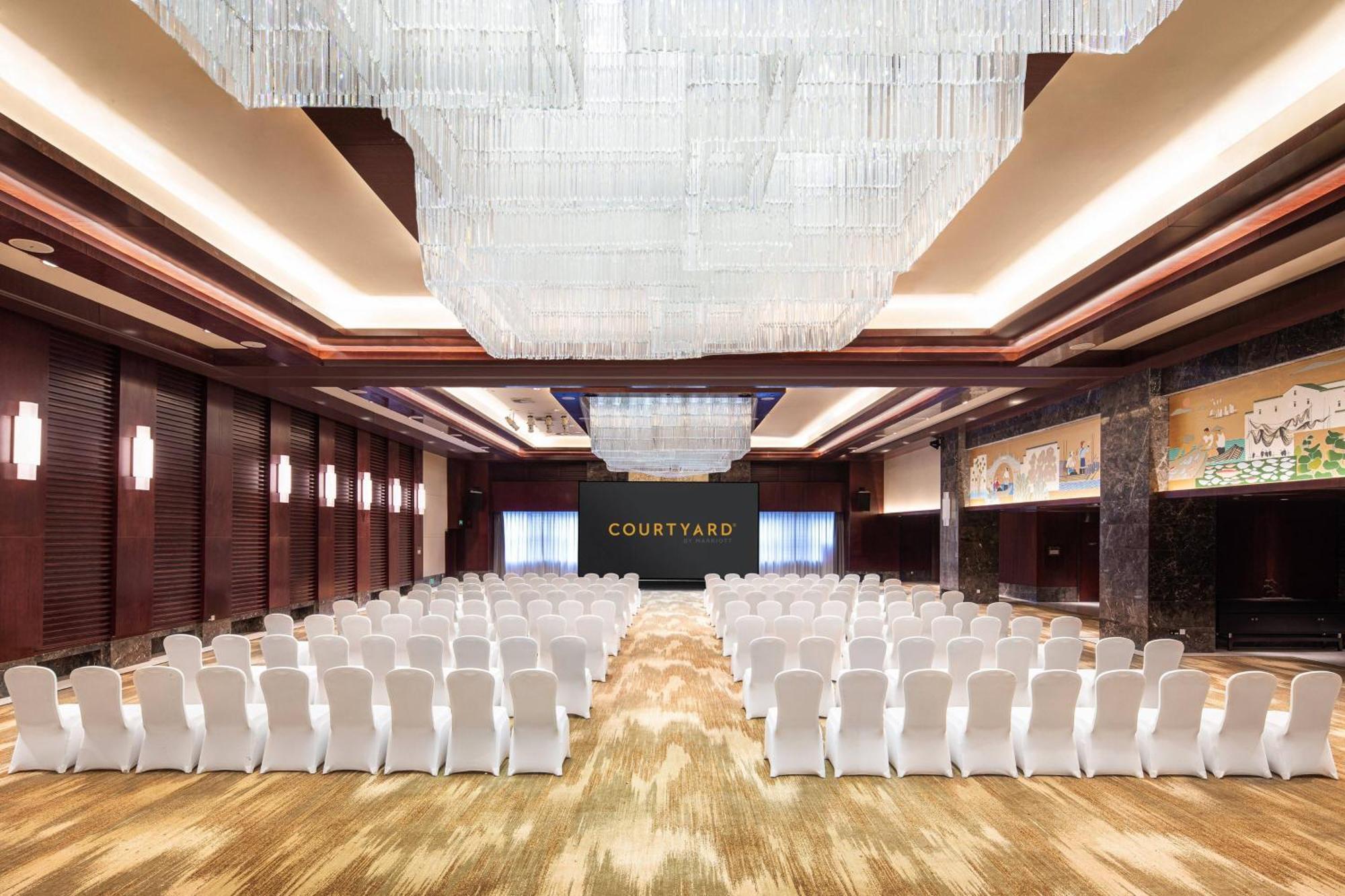 Courtyard By Marriott Wuxi Lihu Lake Esterno foto