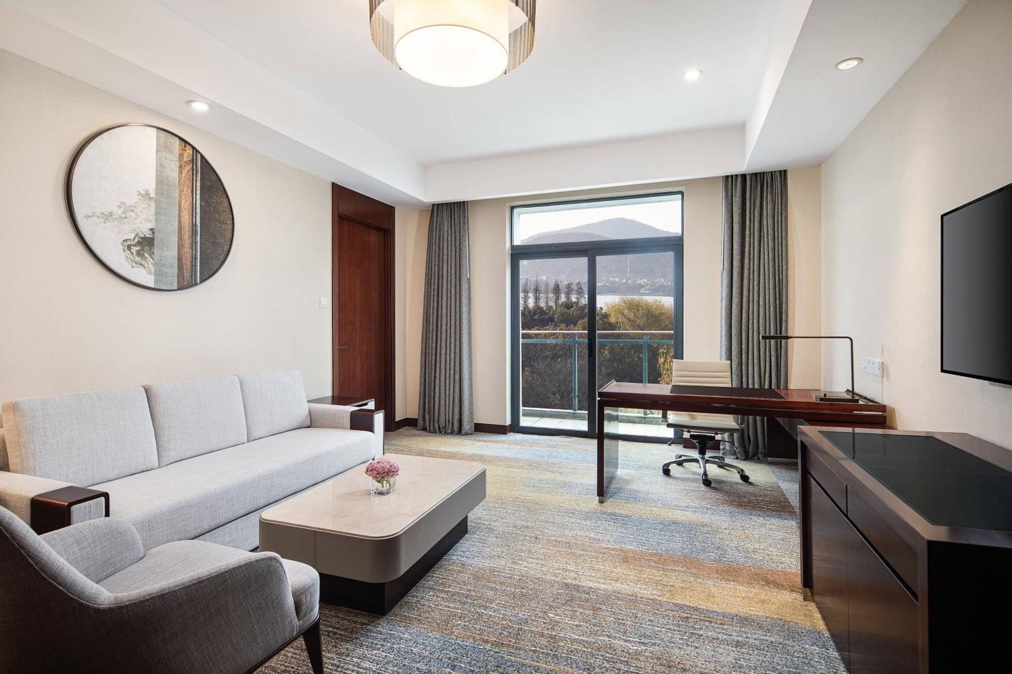 Courtyard By Marriott Wuxi Lihu Lake Esterno foto